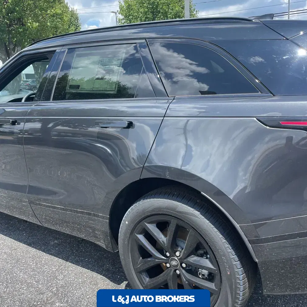 2024 Land Rover Range Rover Velar Dynamic SE P250