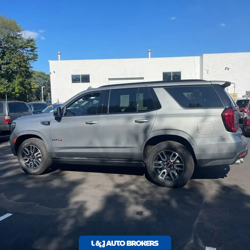 2023 GMC Yukon AT4