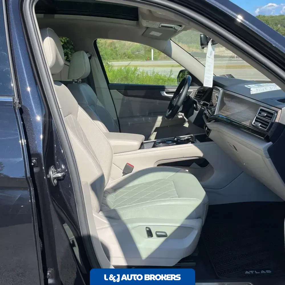 2024 Volkswagen Atlas SEL Premium R-Line 4Motion