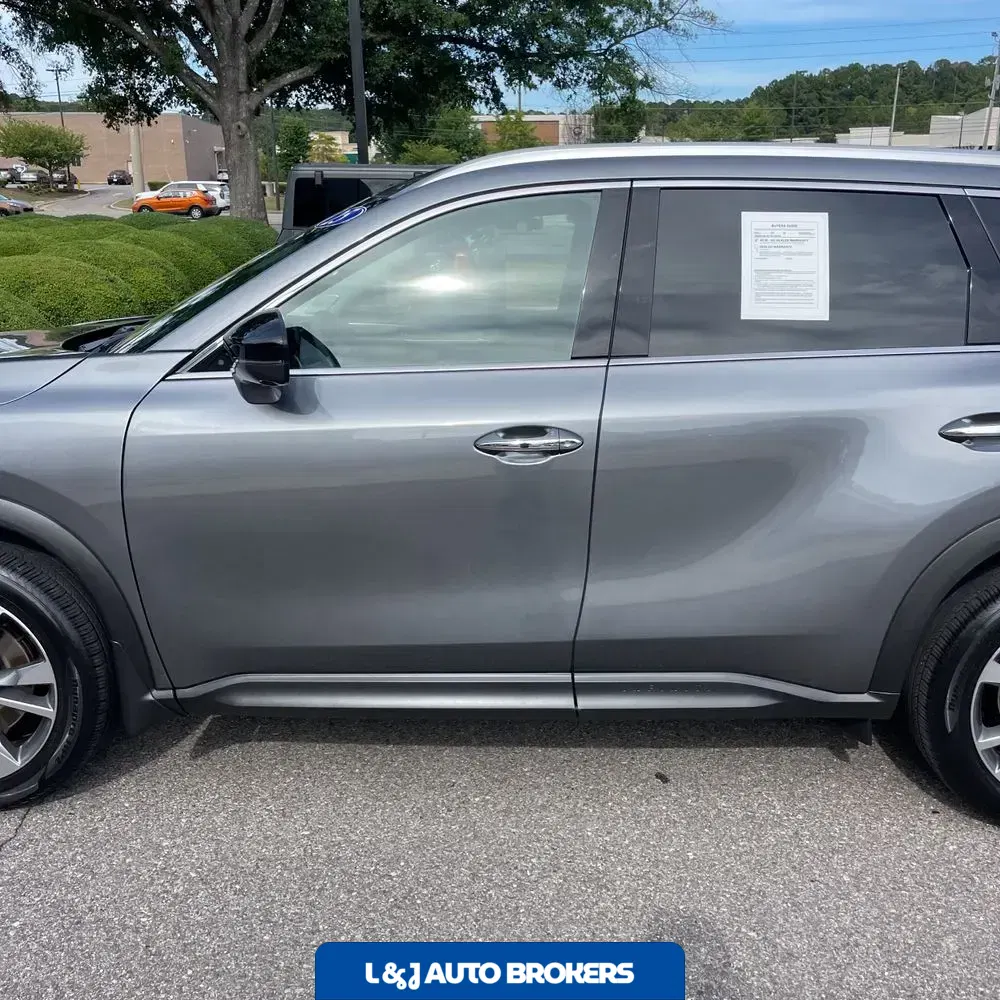 2025 INFINITI QX60 Luxe
