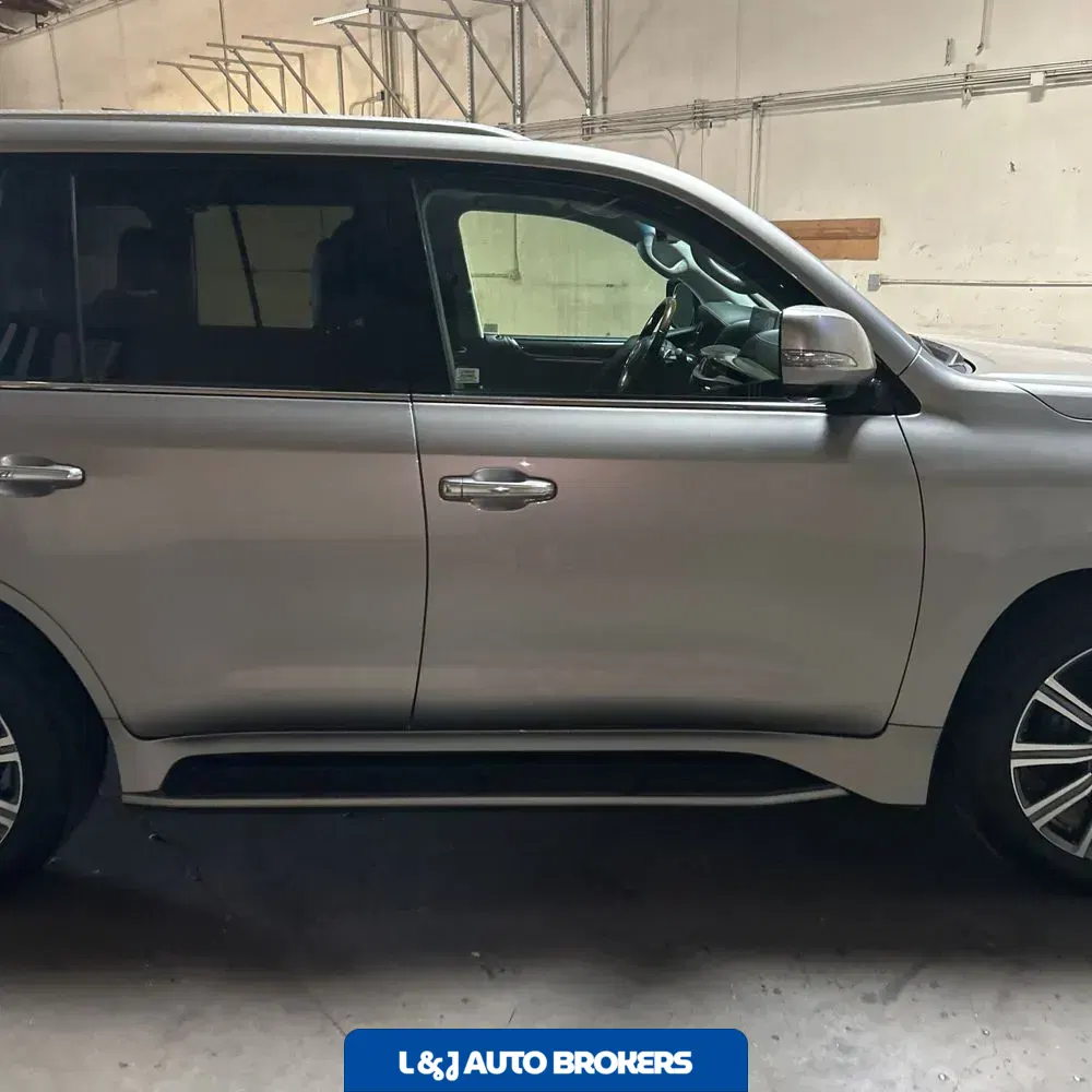2018 Lexus LX 570 Two-Row