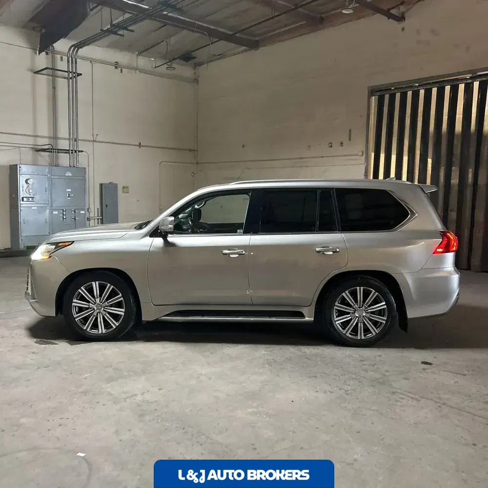 2018 Lexus LX 570 Two-Row