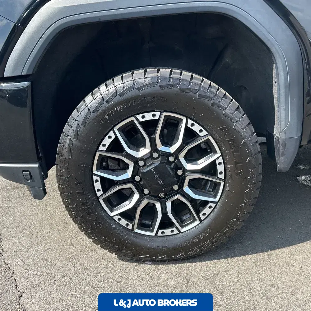2023 GMC Sierra 2500HD AT4