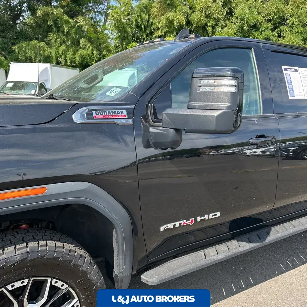 2023 GMC Sierra 2500HD AT4