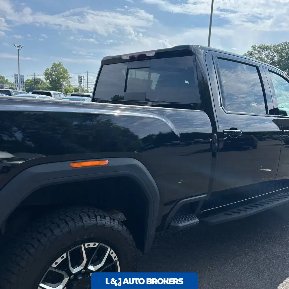 2023 GMC Sierra 2500HD AT4
