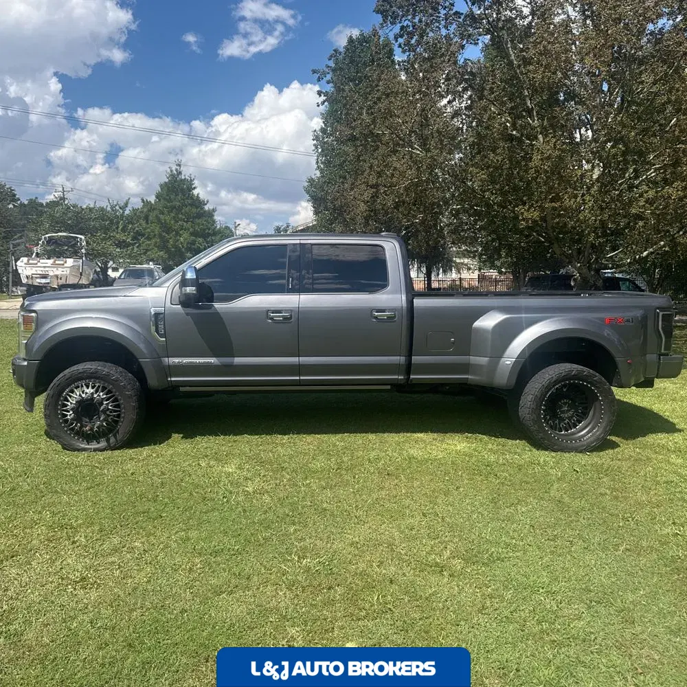 2021 Ford F-450 Super Duty Platinum