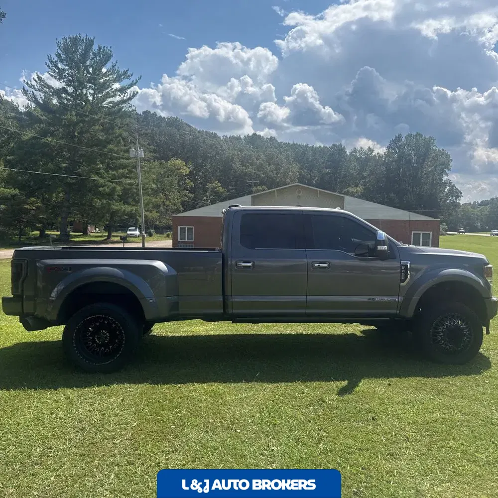 2021 Ford F-450 Super Duty Platinum