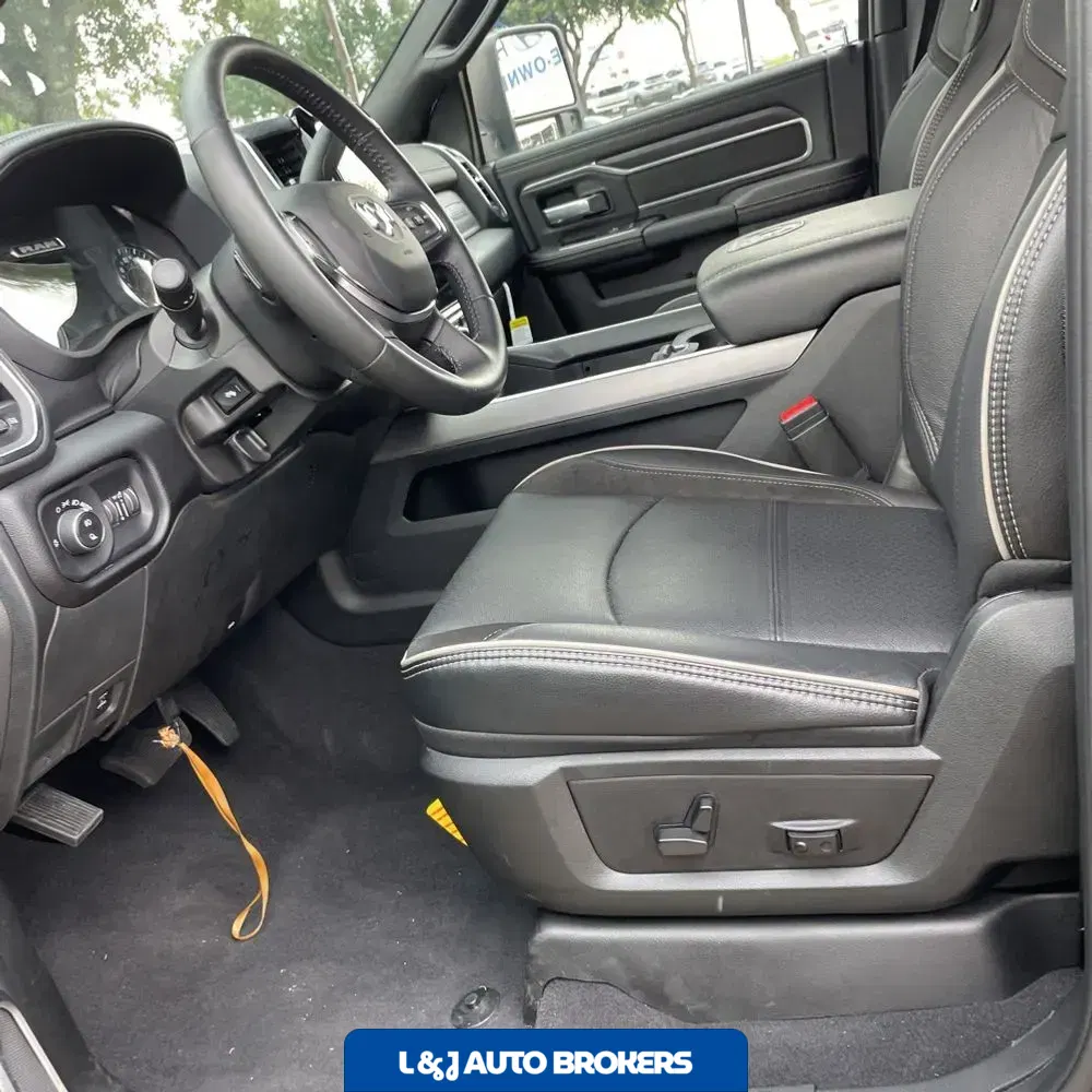 2024 Ram 3500 Laramie