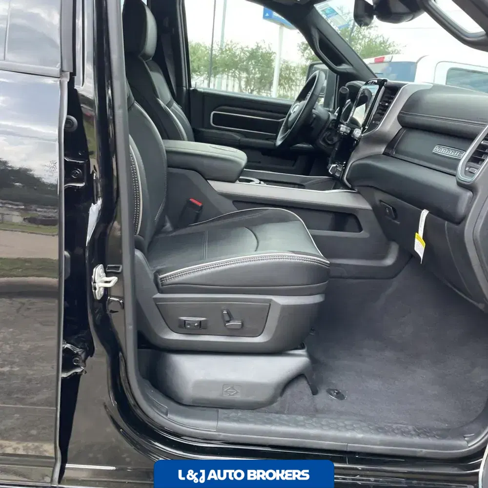 2024 Ram 3500 Laramie