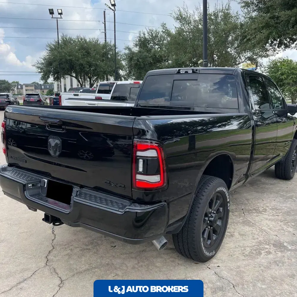 2024 Ram 3500 Laramie