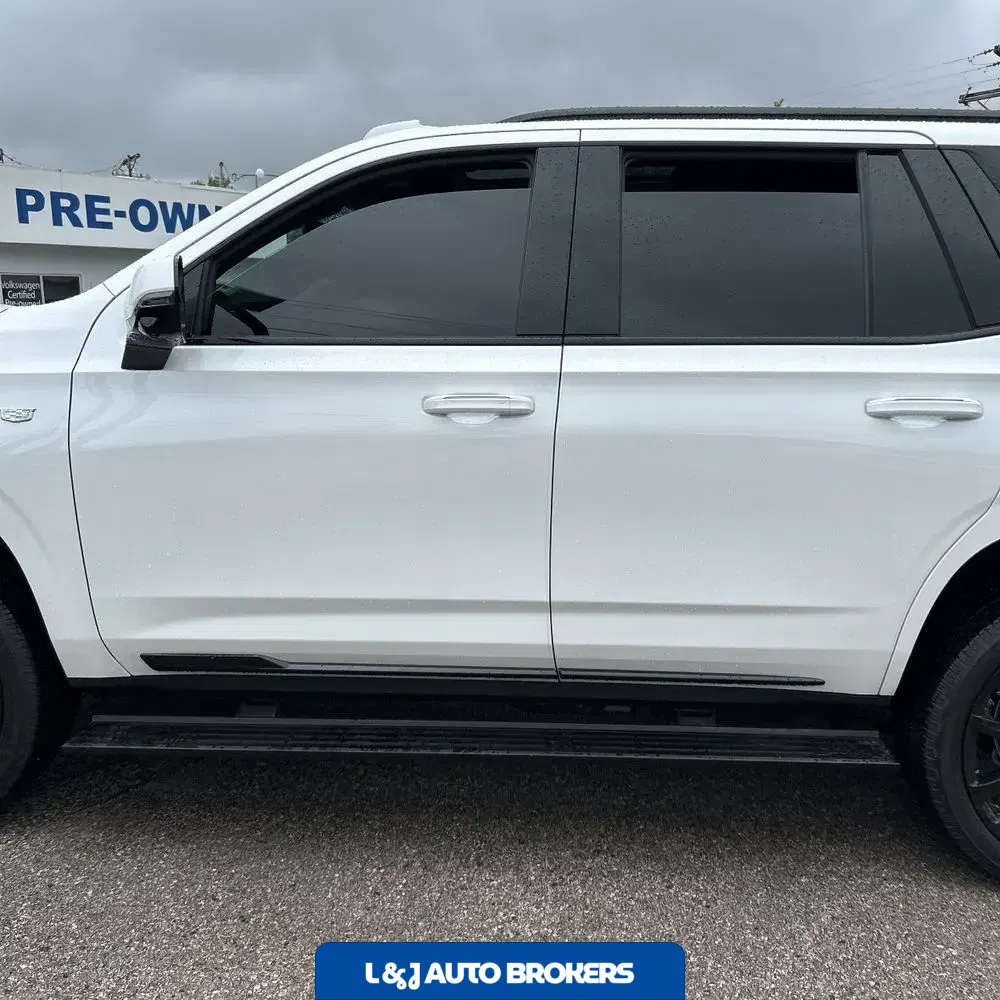 2025 Cadillac Escalade Sport Platinum