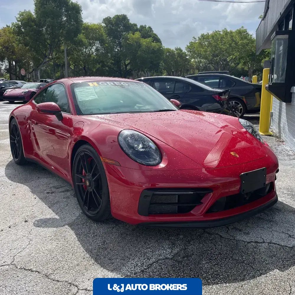 2023 Porsche 911 Carrera 4 GTS