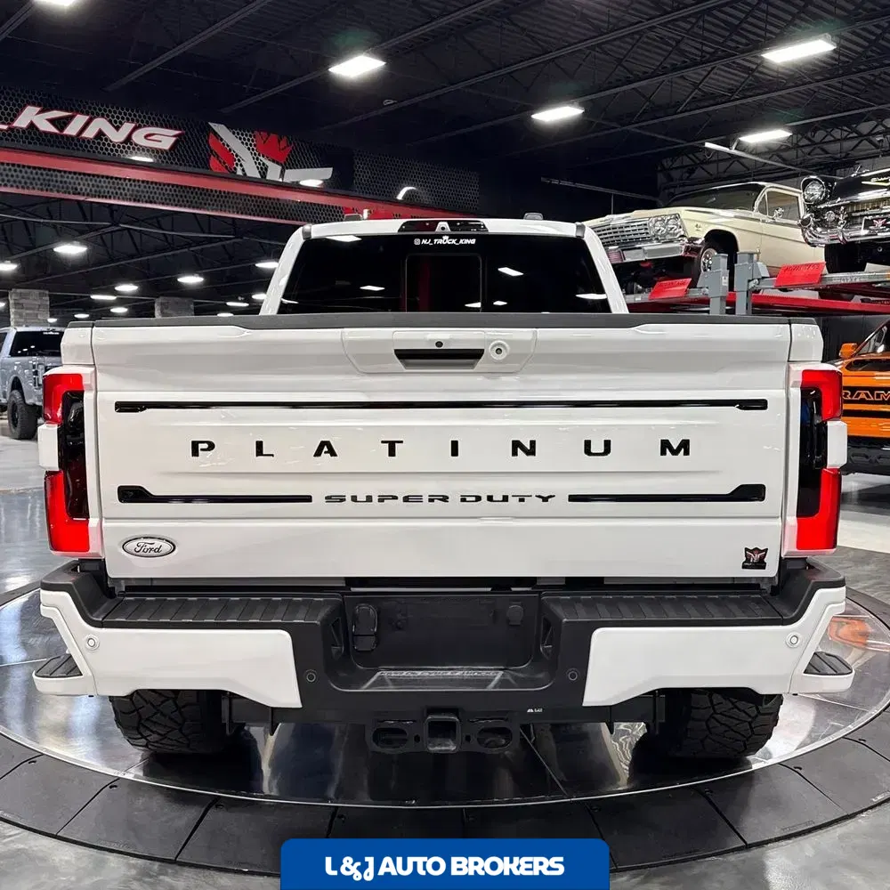 2024 Ford F-250 Super Duty Platinum
