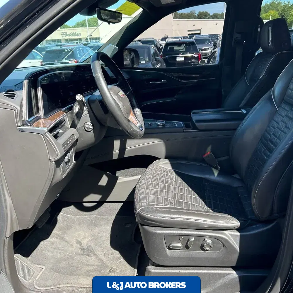 2021 Cadillac Escalade Sport Platinum