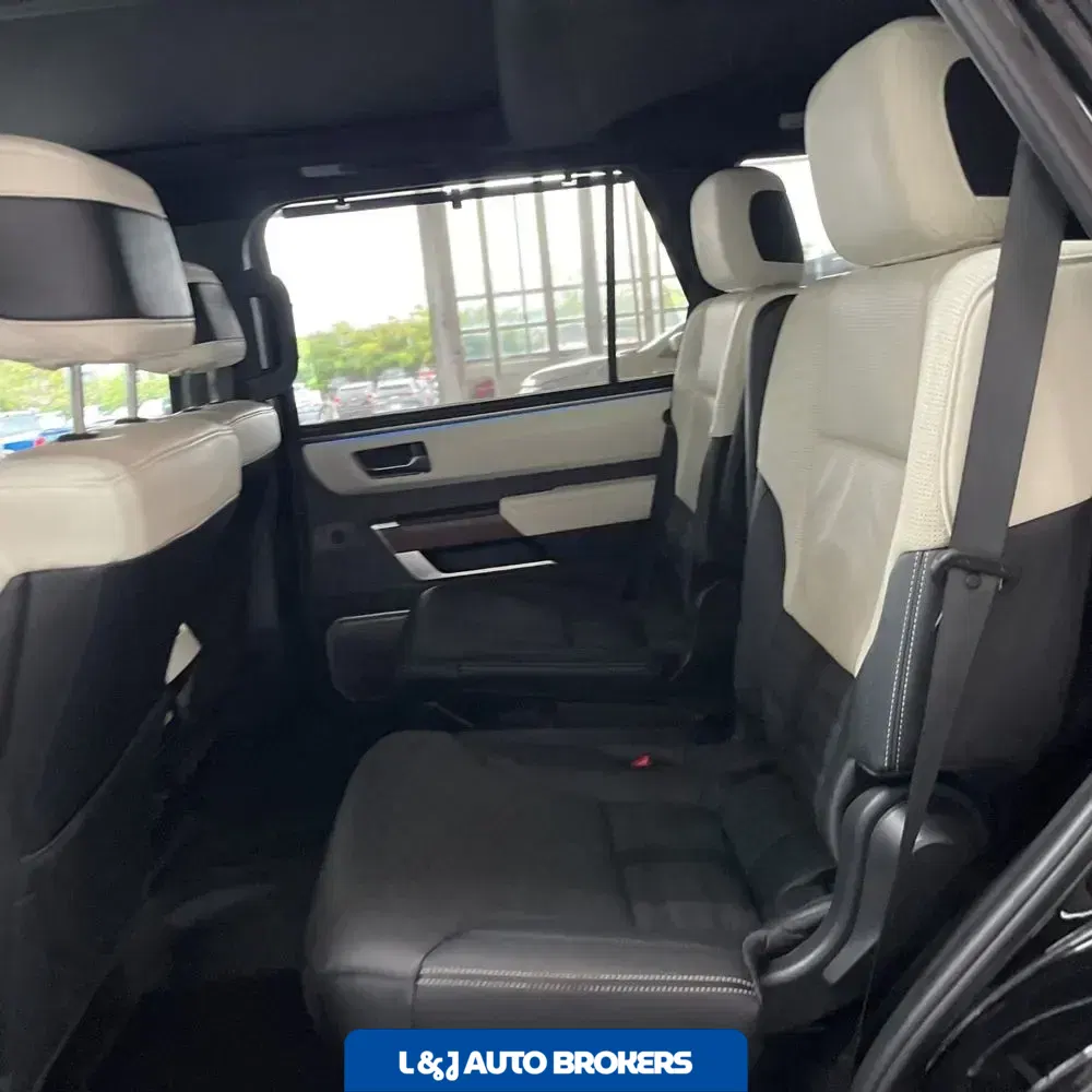 2024 Toyota Sequoia Capstone