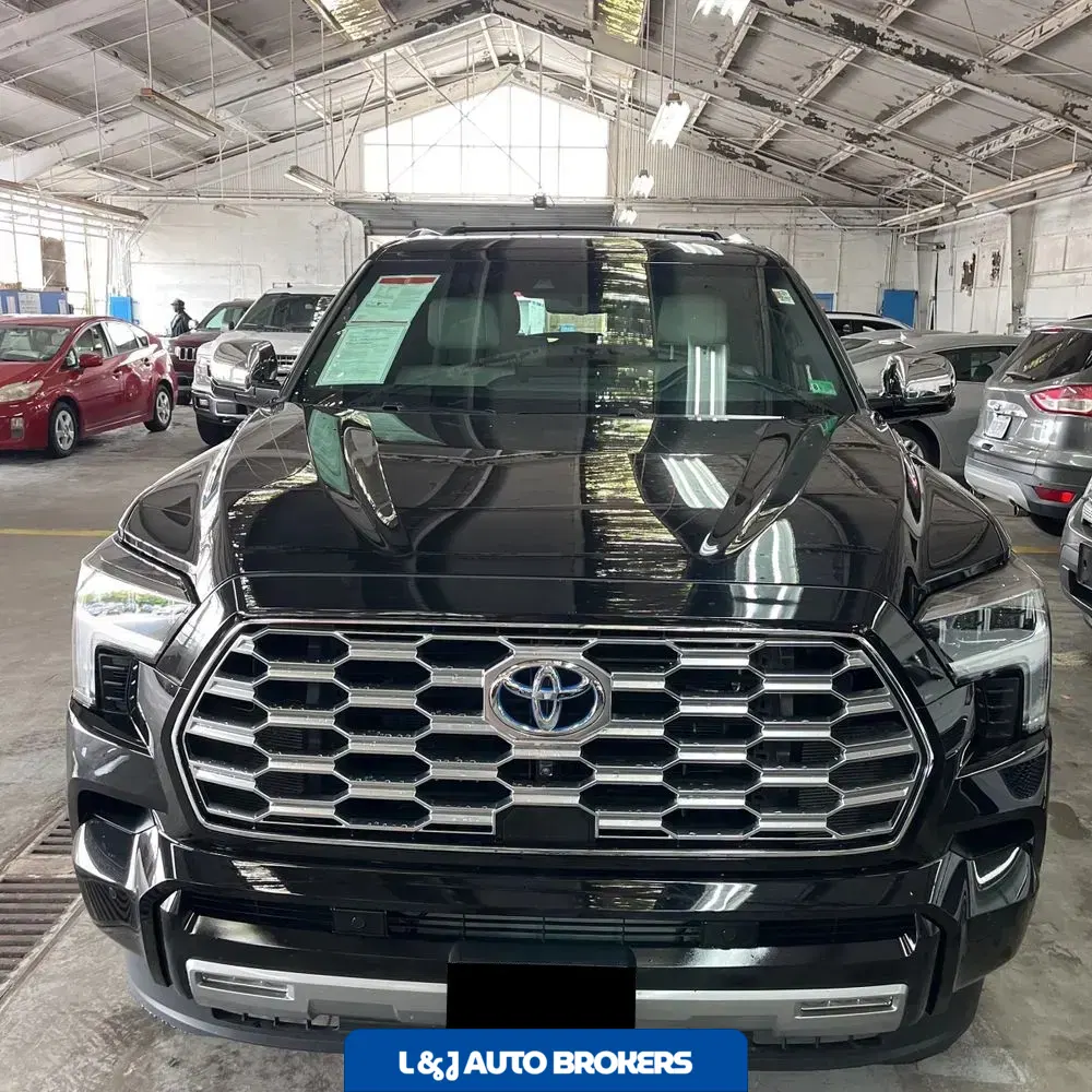 2024 Toyota Sequoia Capstone