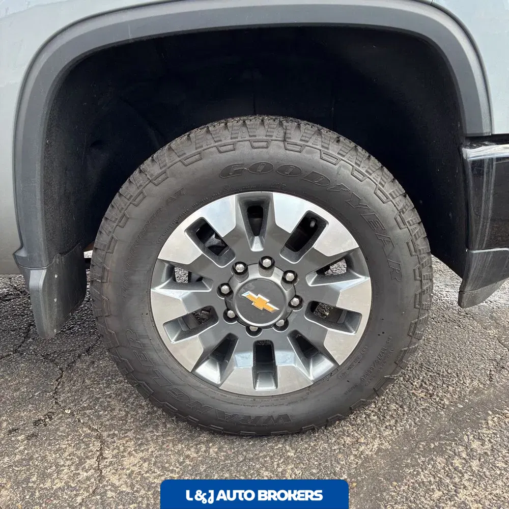 2024 Chevrolet Silverado 2500 Custom