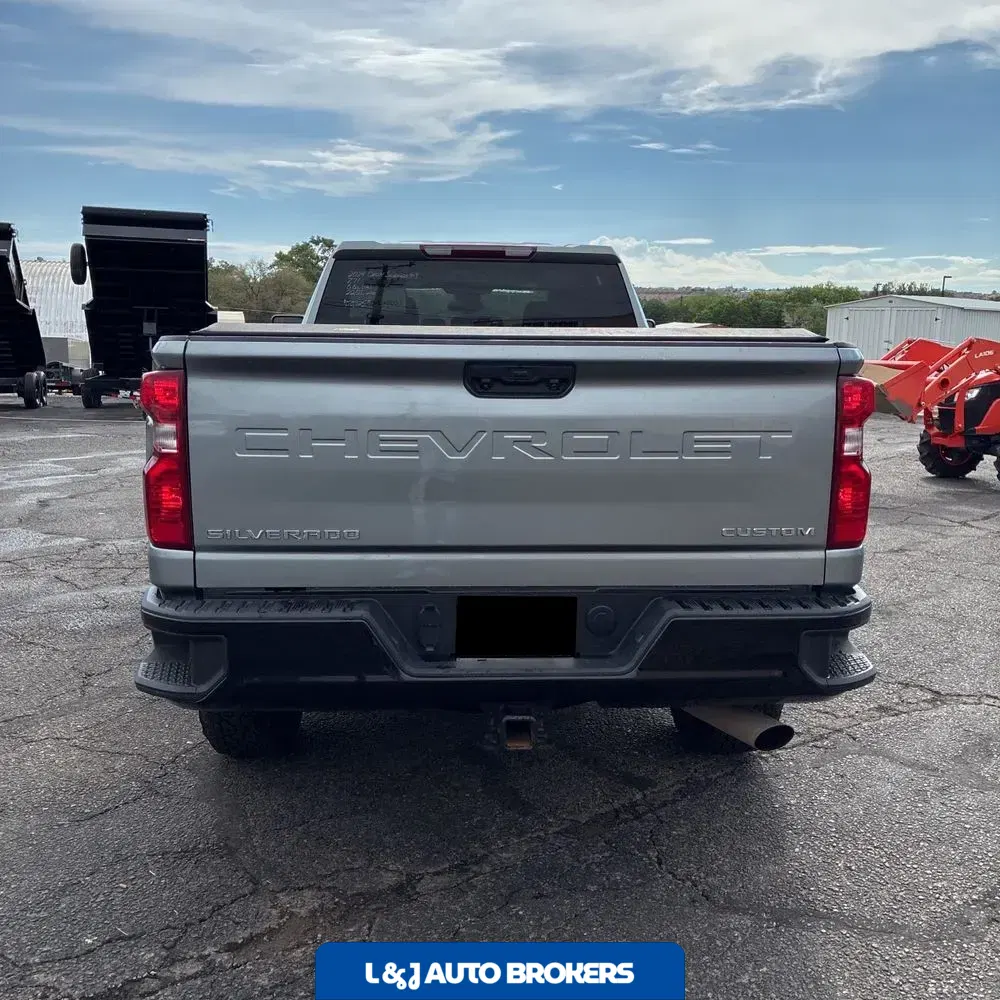 2024 Chevrolet Silverado 2500 Custom