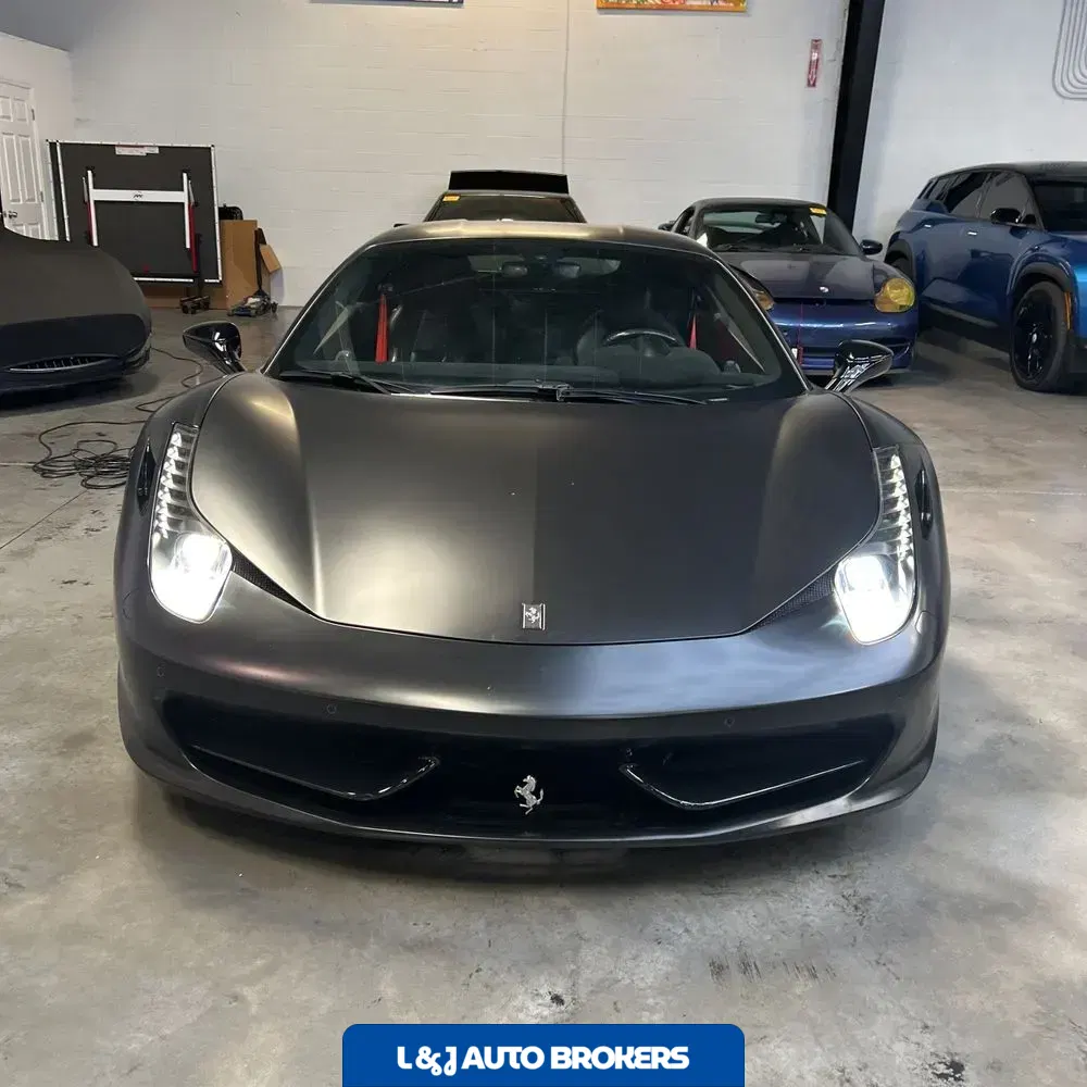 2010 Ferrari 458 Italia Base