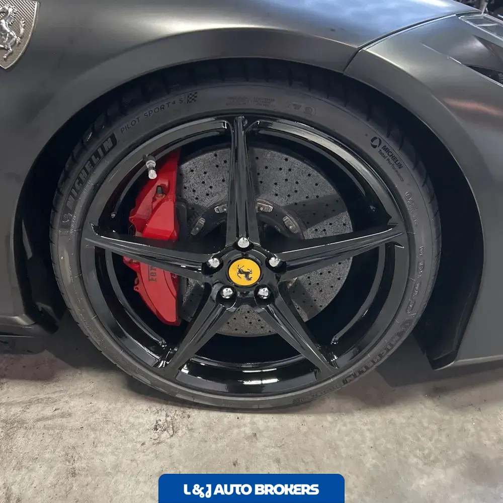 2010 Ferrari 458 Italia Base