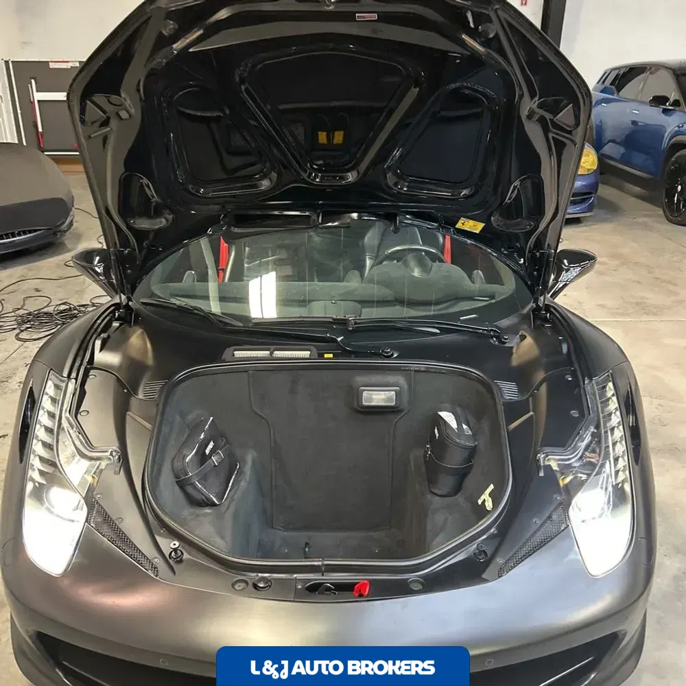 2010 Ferrari 458 Italia Base