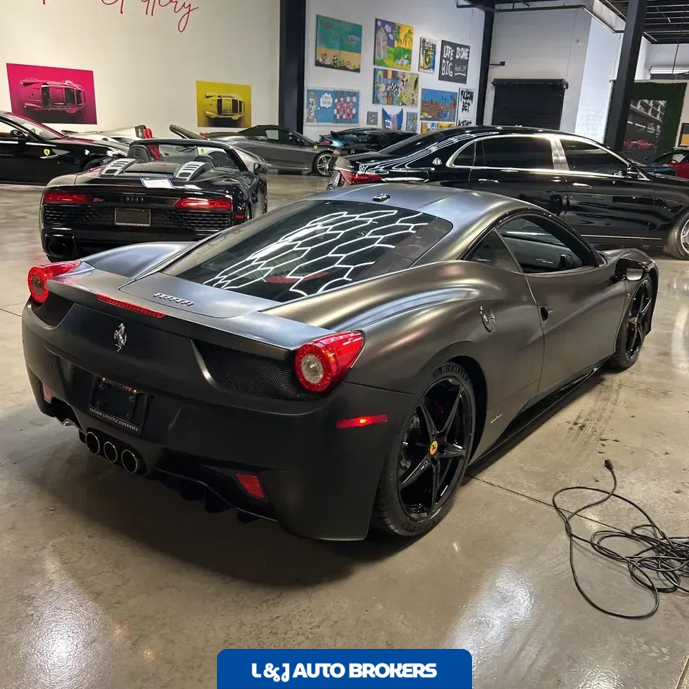 2010 Ferrari 458 Italia Base
