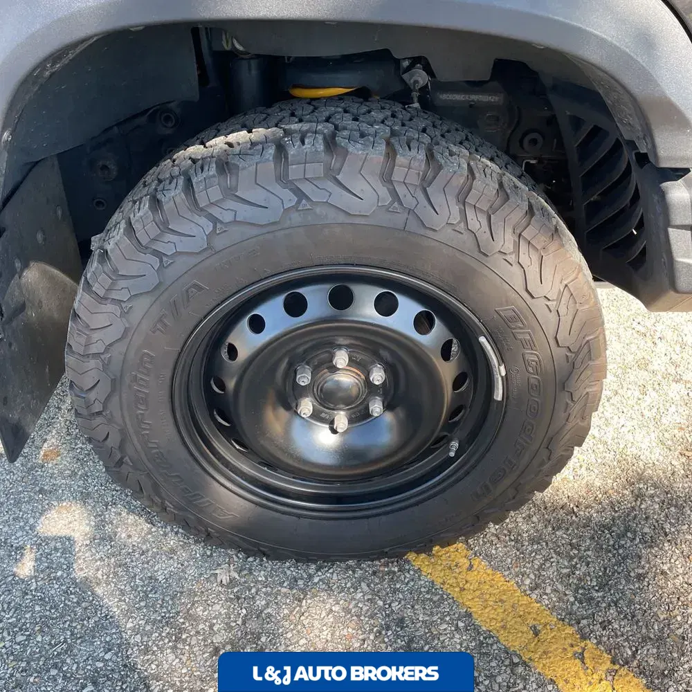 2024 INEOS Grenadier Base 4D SUV