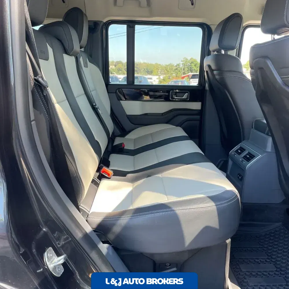 2024 INEOS Grenadier Base 4D SUV