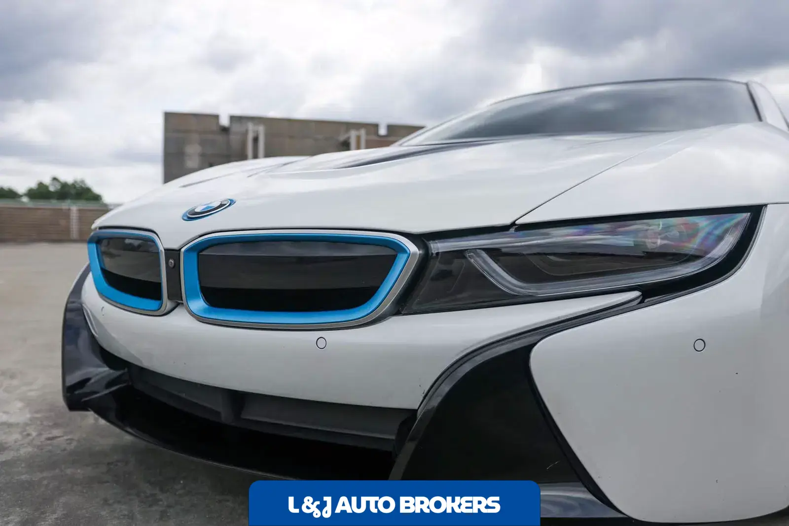 2016 BMW I8
