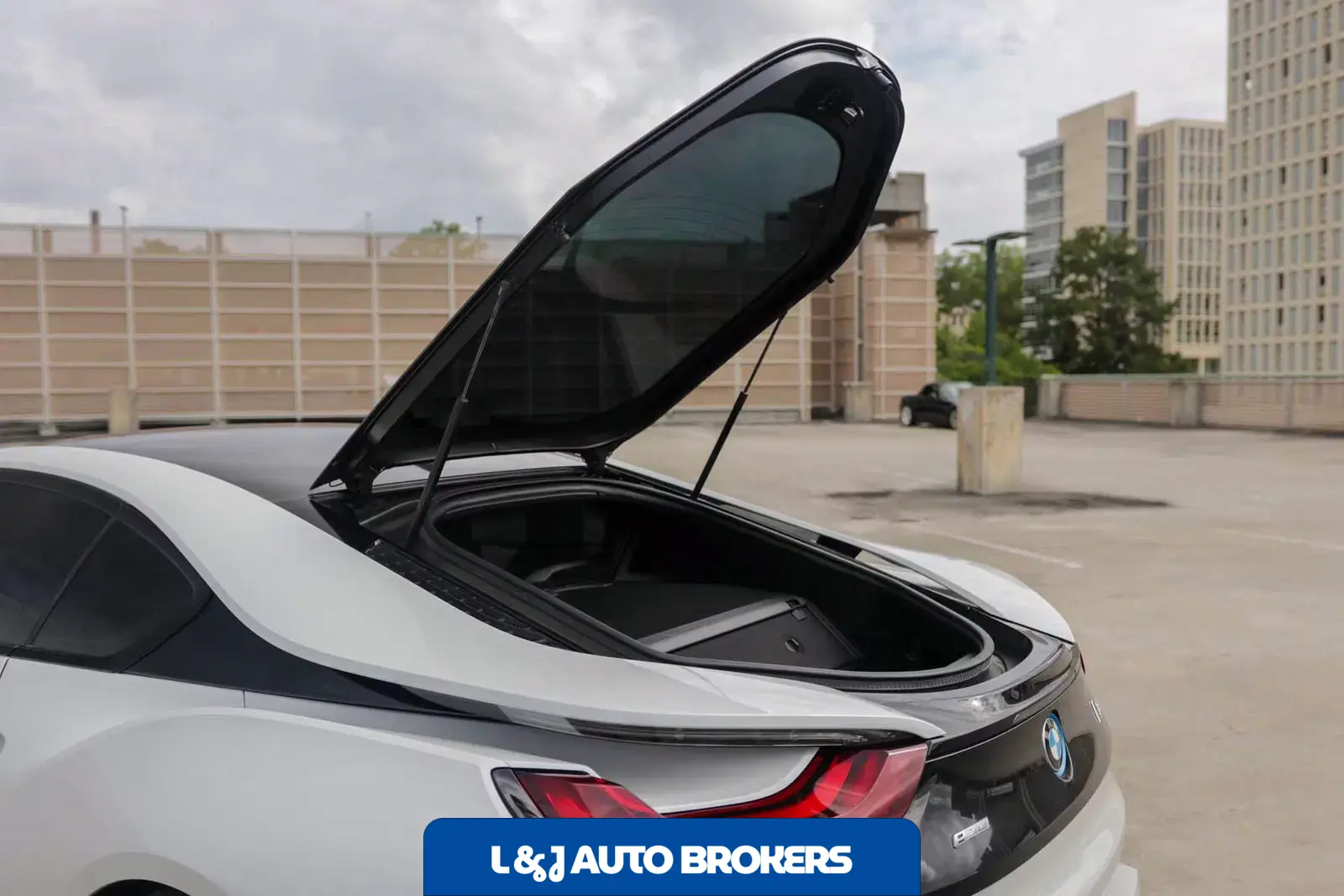 2016 BMW I8