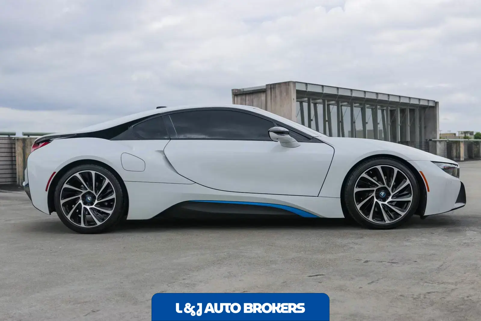 2016 BMW I8