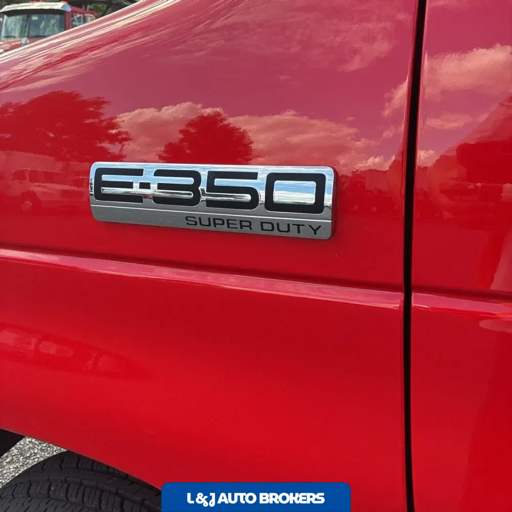 2025 Ford Commercial Vans E350