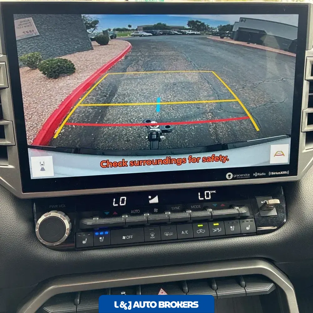 2023 Toyota Tundra Limited HV
