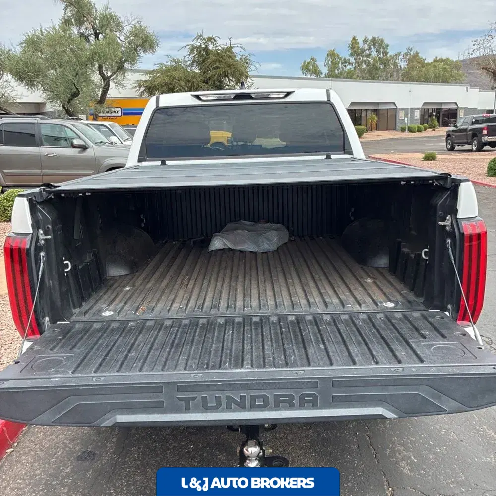 2023 Toyota Tundra Limited HV