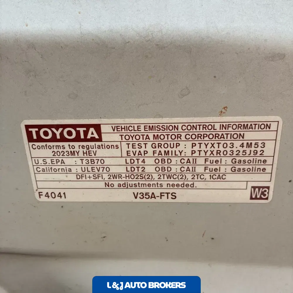 2023 Toyota Tundra Limited HV