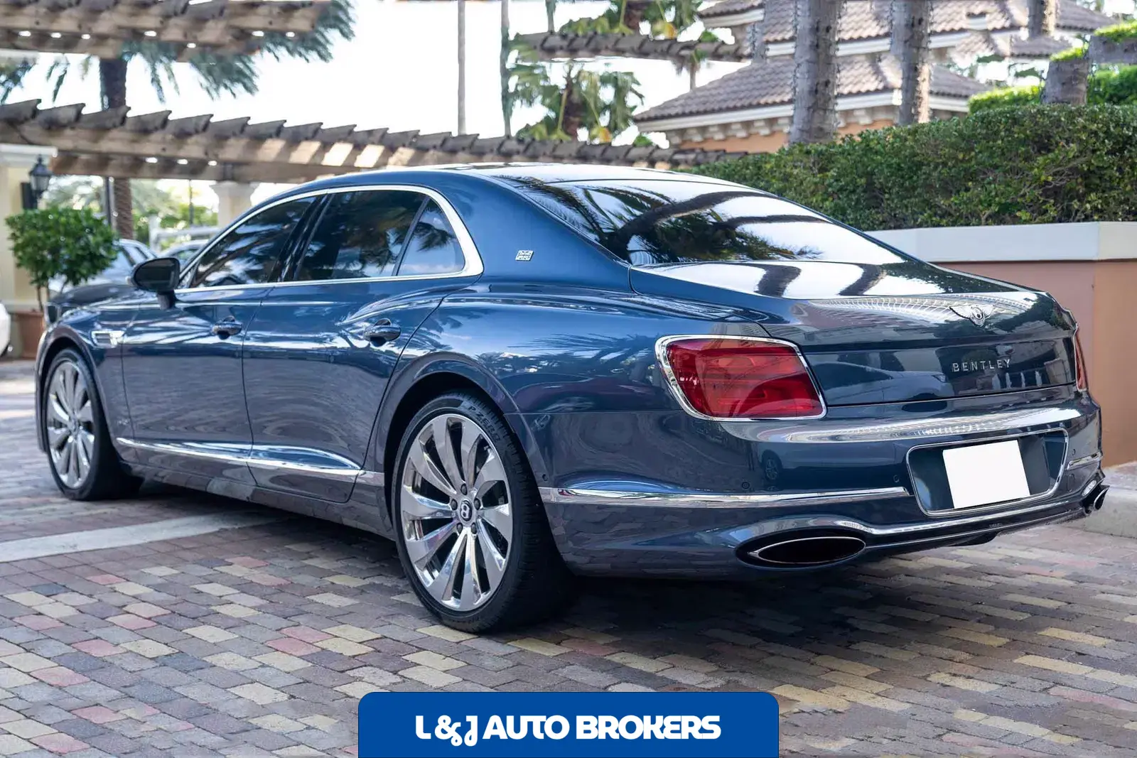 2020 Bentley Flying Spur W12 Sedan