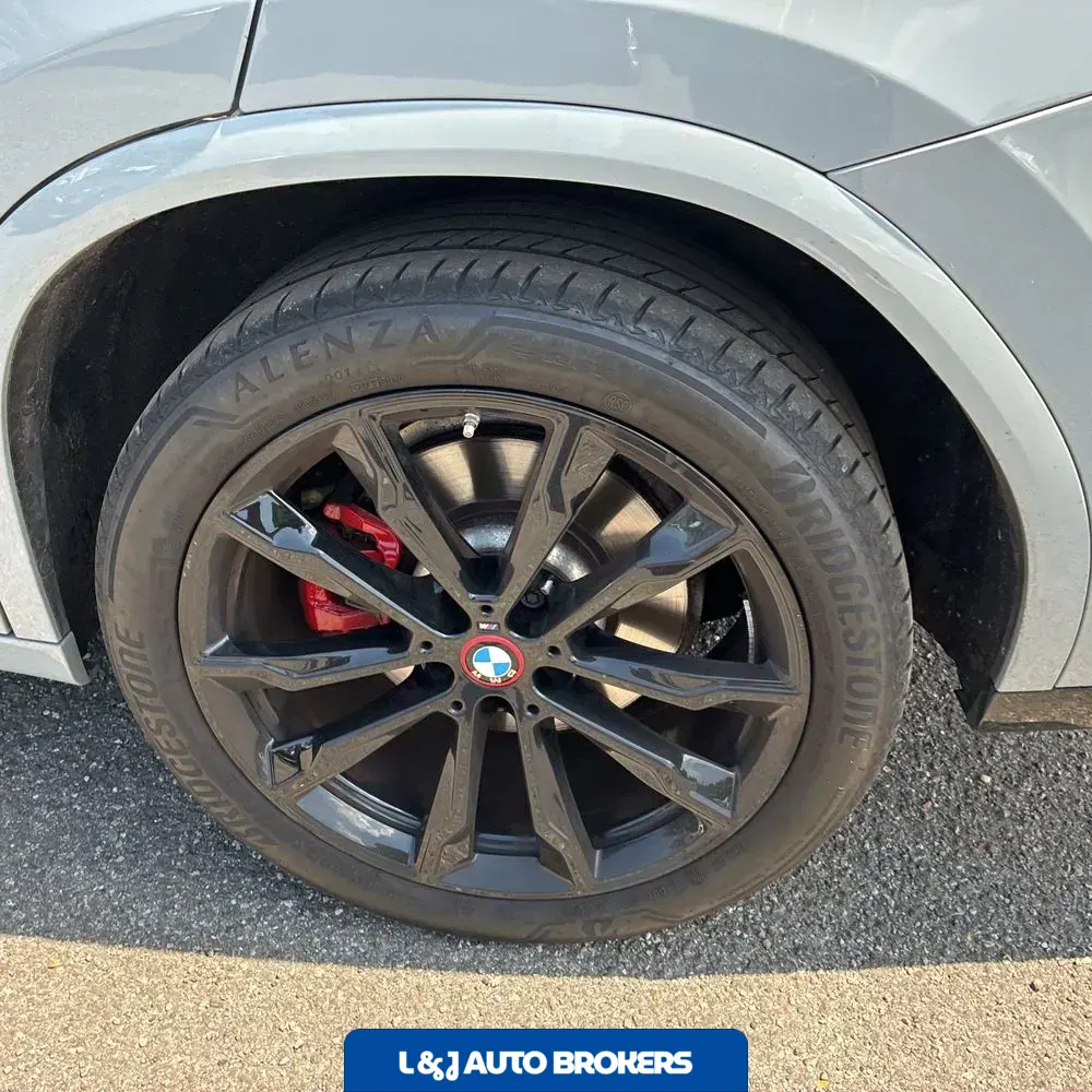 2024 BMW X4 M40i