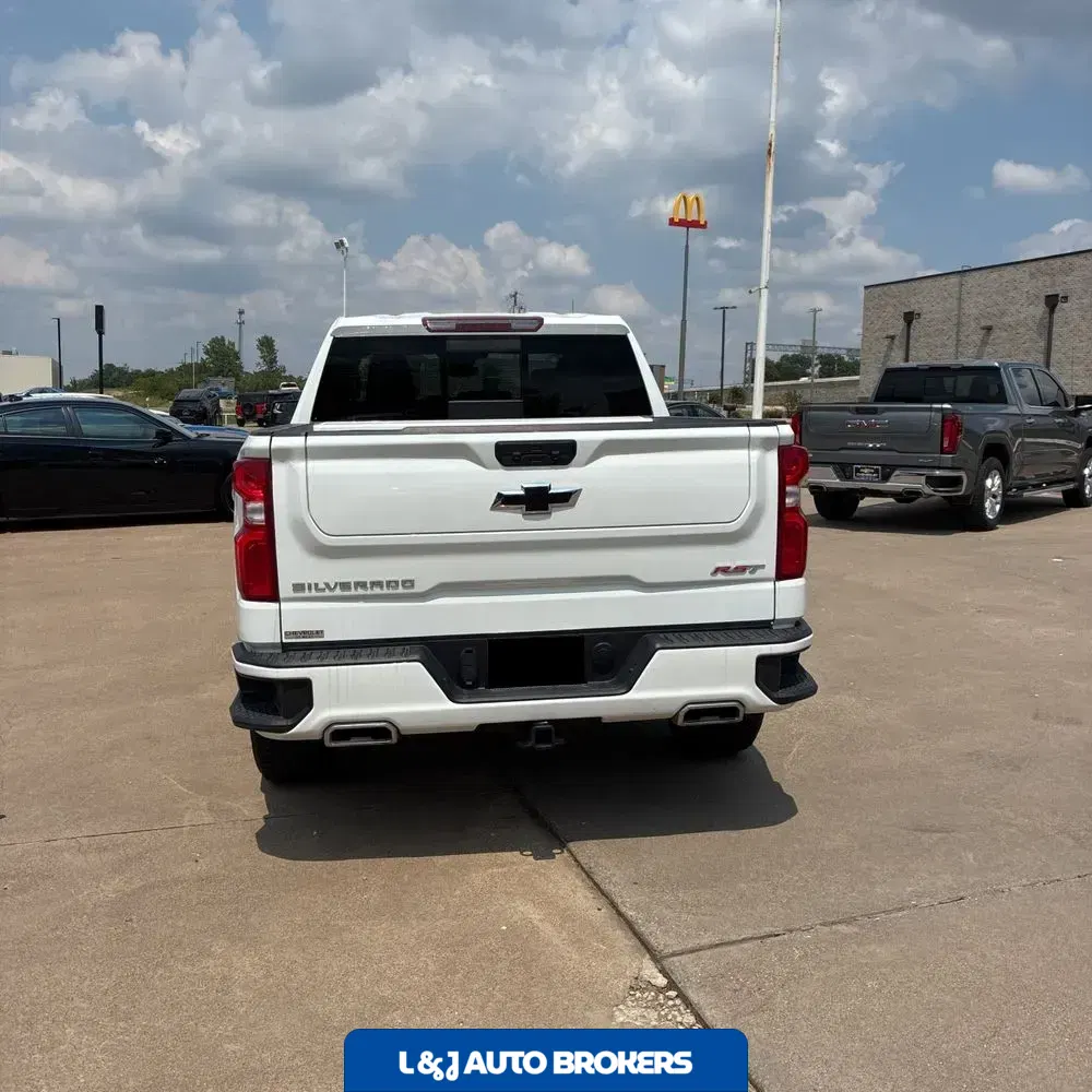 2024 Chevrolet Silverado 1500 RST