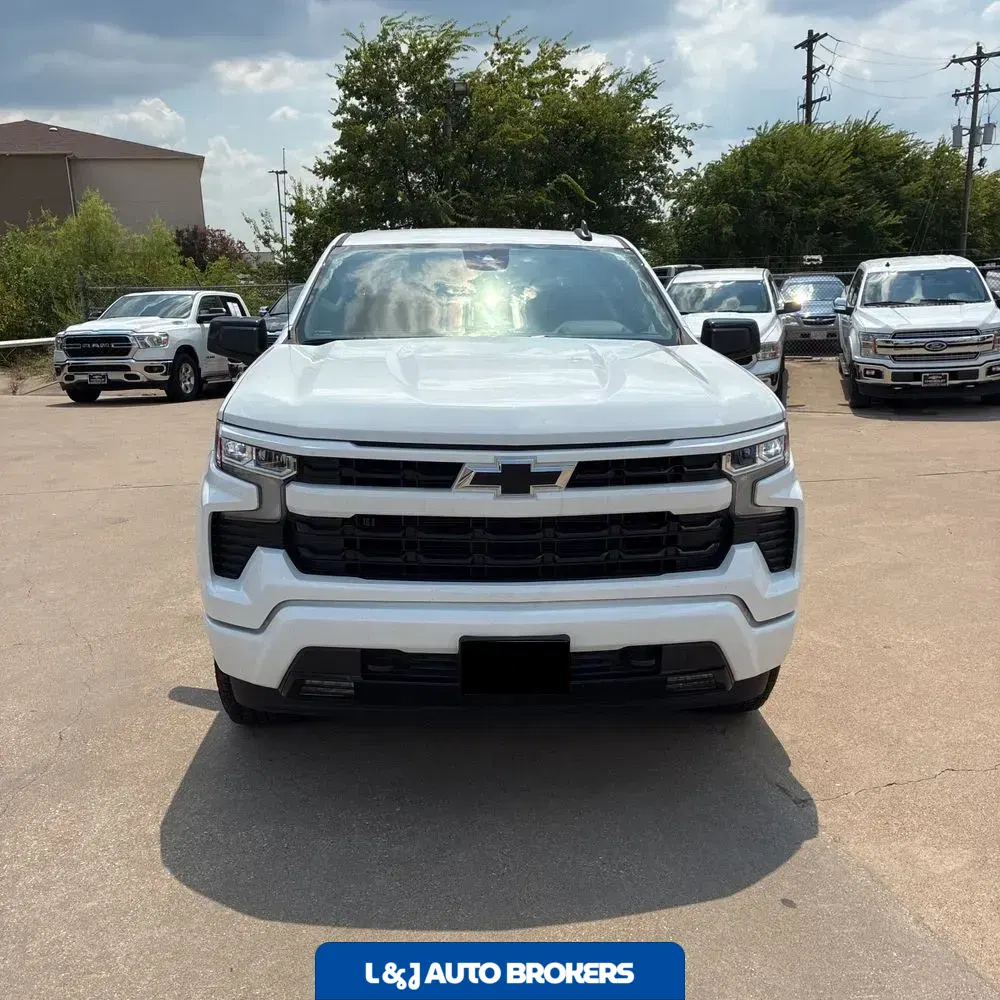2024 Chevrolet Silverado 1500 RST