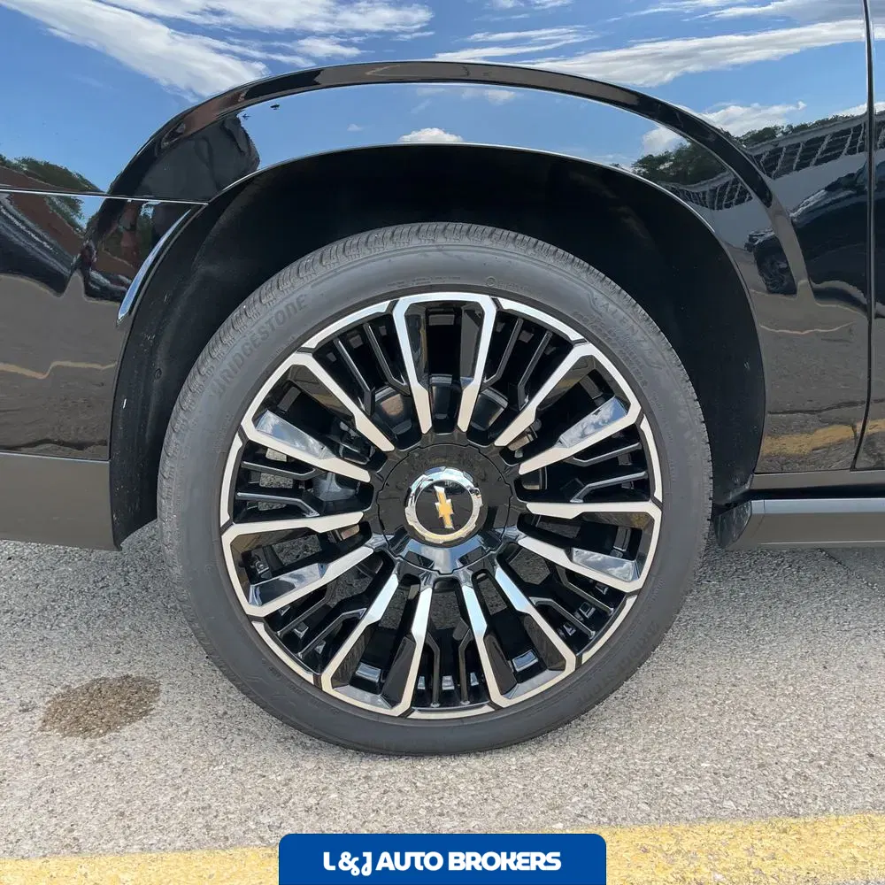 2025 Chevrolet Suburban High Country