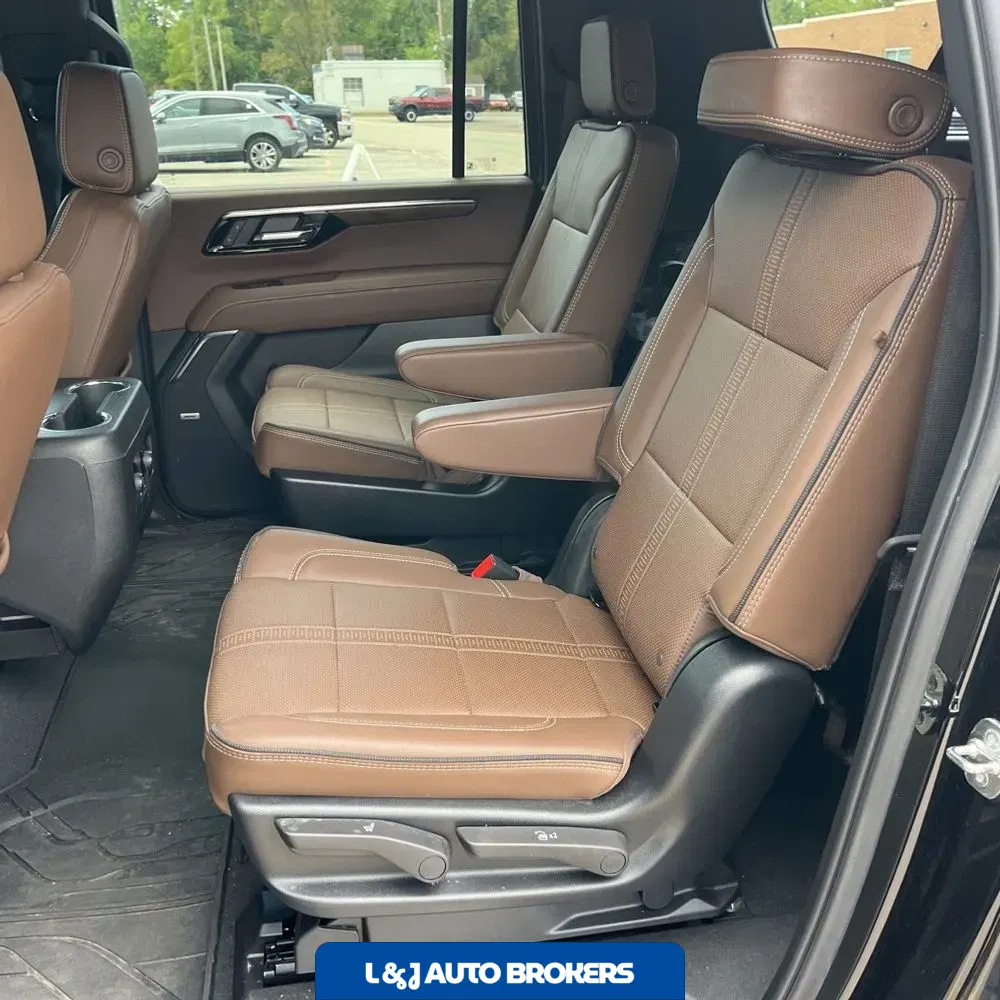 2025 Chevrolet Suburban High Country