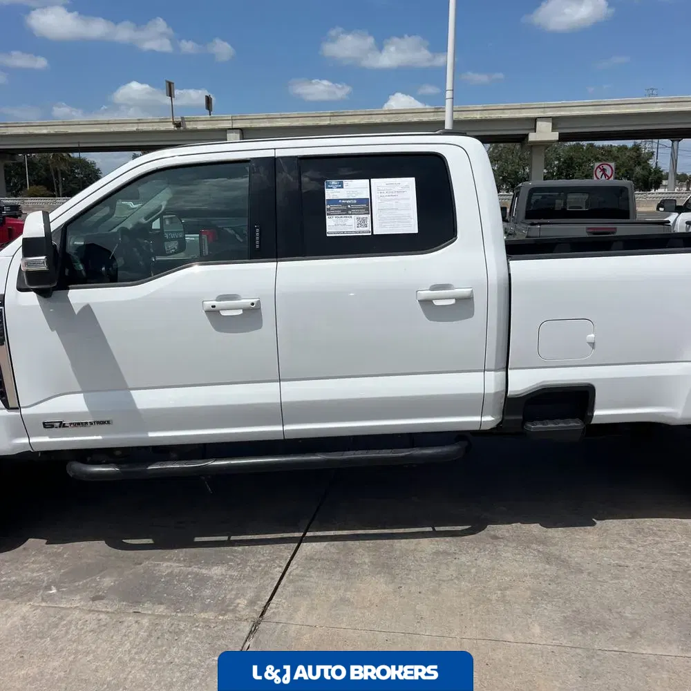 2023 Ford F-250 Super Duty Lariat