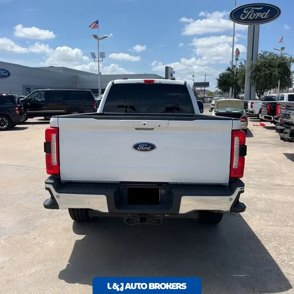 2023 Ford F-250 Super Duty Lariat
