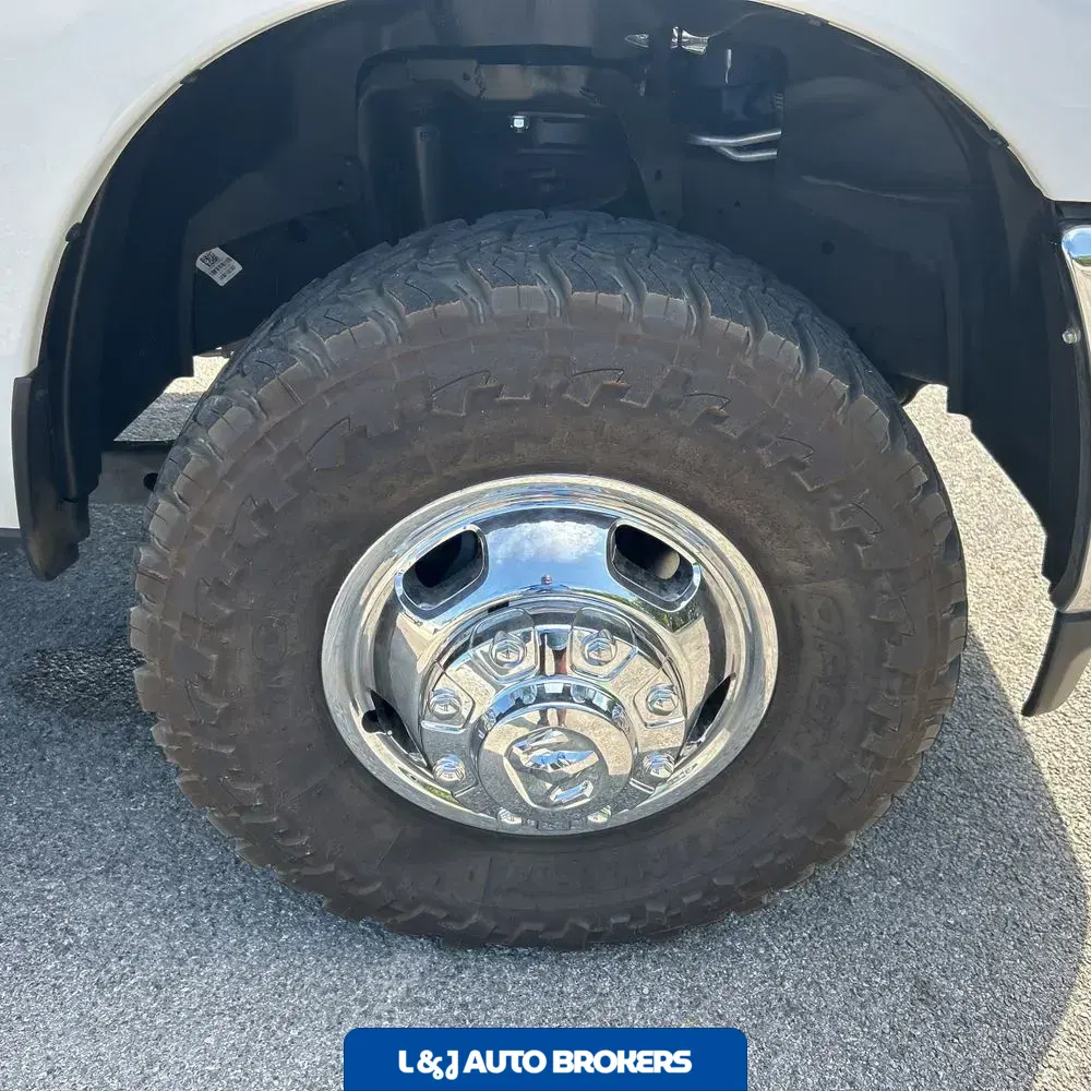 2024 Ram 3500 Cab/Chassis Tradesman