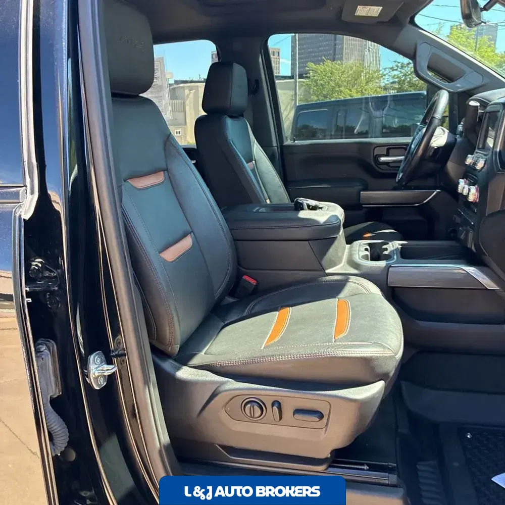 2022 GMC Sierra 2500 AT4