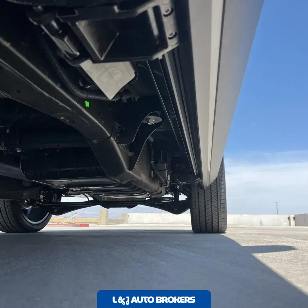 2025 Cadillac Escalade-V ESV Base