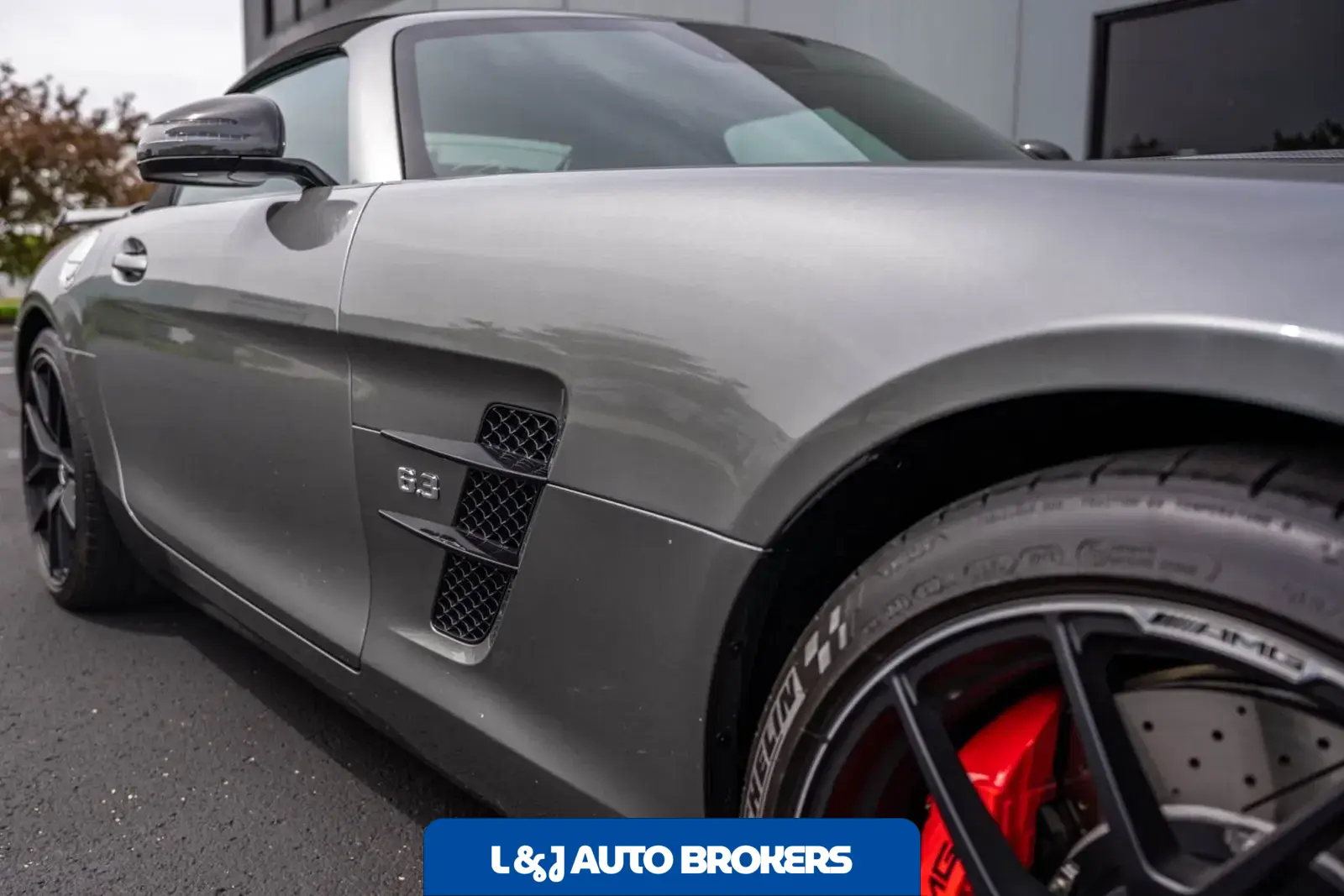 2015 Mercedes-Benz SLS AMG GT Roadster Final Edition