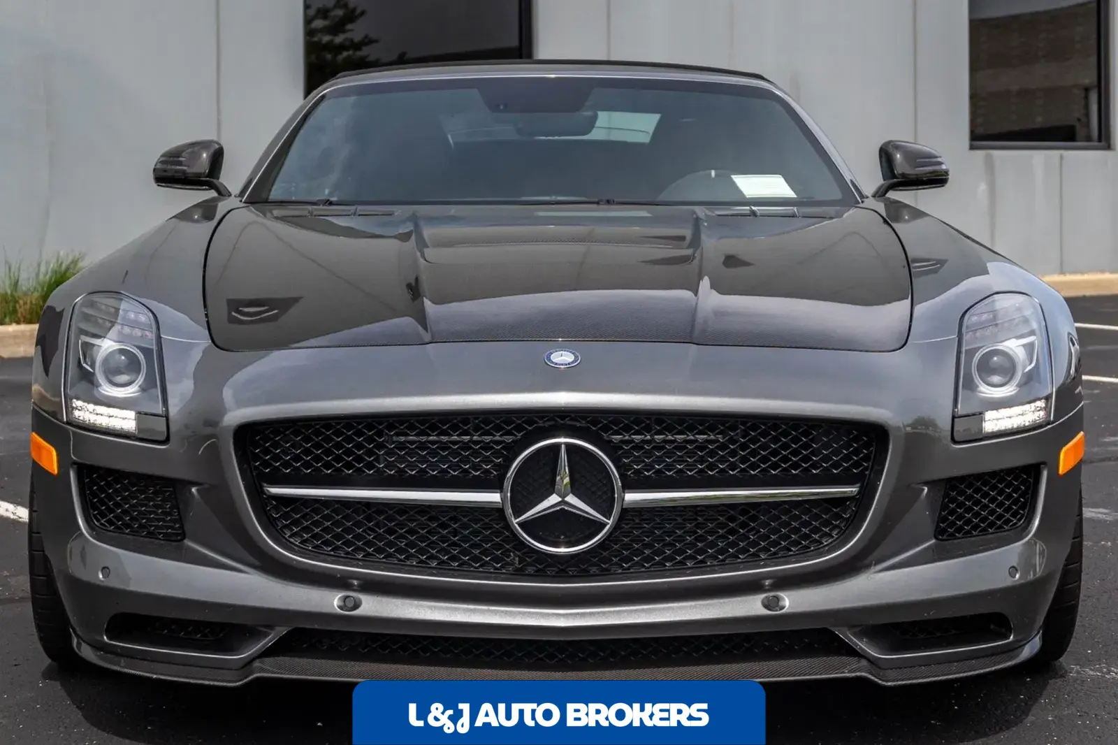 2015 Mercedes-Benz SLS AMG GT Roadster Final Edition