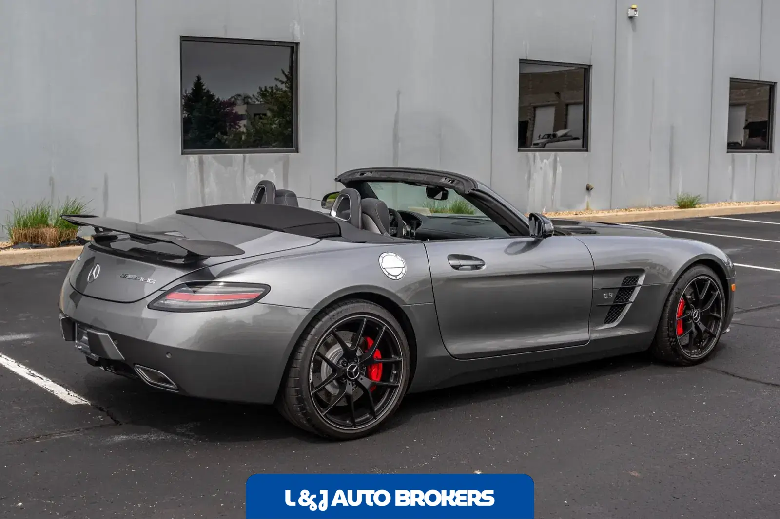 2015 Mercedes-Benz SLS AMG GT Roadster Final Edition