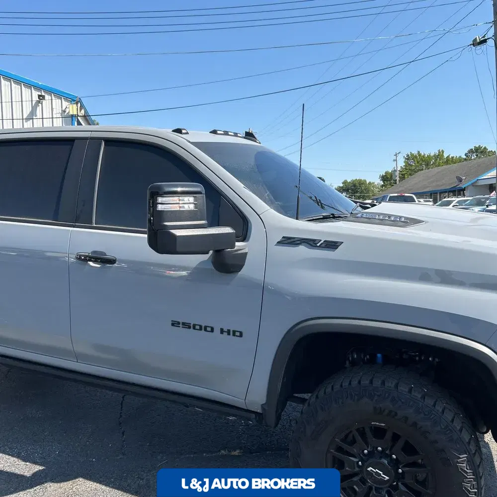 2024 Chevrolet Silverado 2500HD ZR2